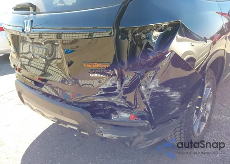 2024 Honda Passport Awd Trailsport from USA, damaged, VIN 5FNYF8H68RB006197